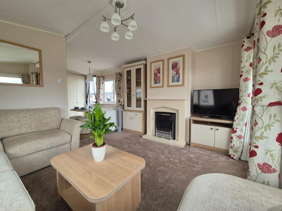 Amazing 2Bedroom Caravan In Lincoln, Tattershall Ngoại thất bức ảnh